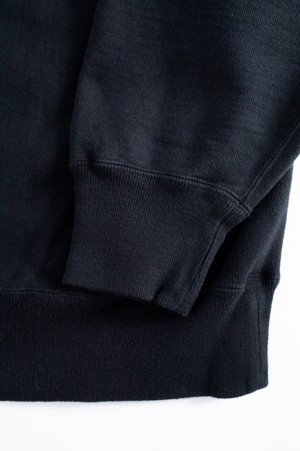 83-0030- 61K-JD - Loopwheel Crewneck Sweatshirt - Exclusive No-Print Black
