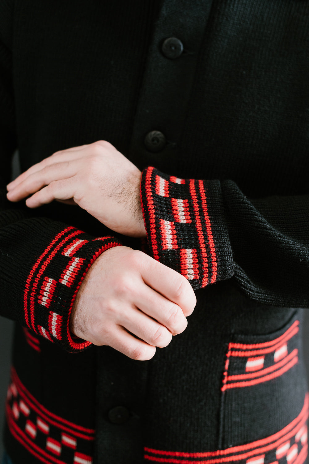 Lot JG-K01 - 1920 The Bradley Sweater - Black, Red