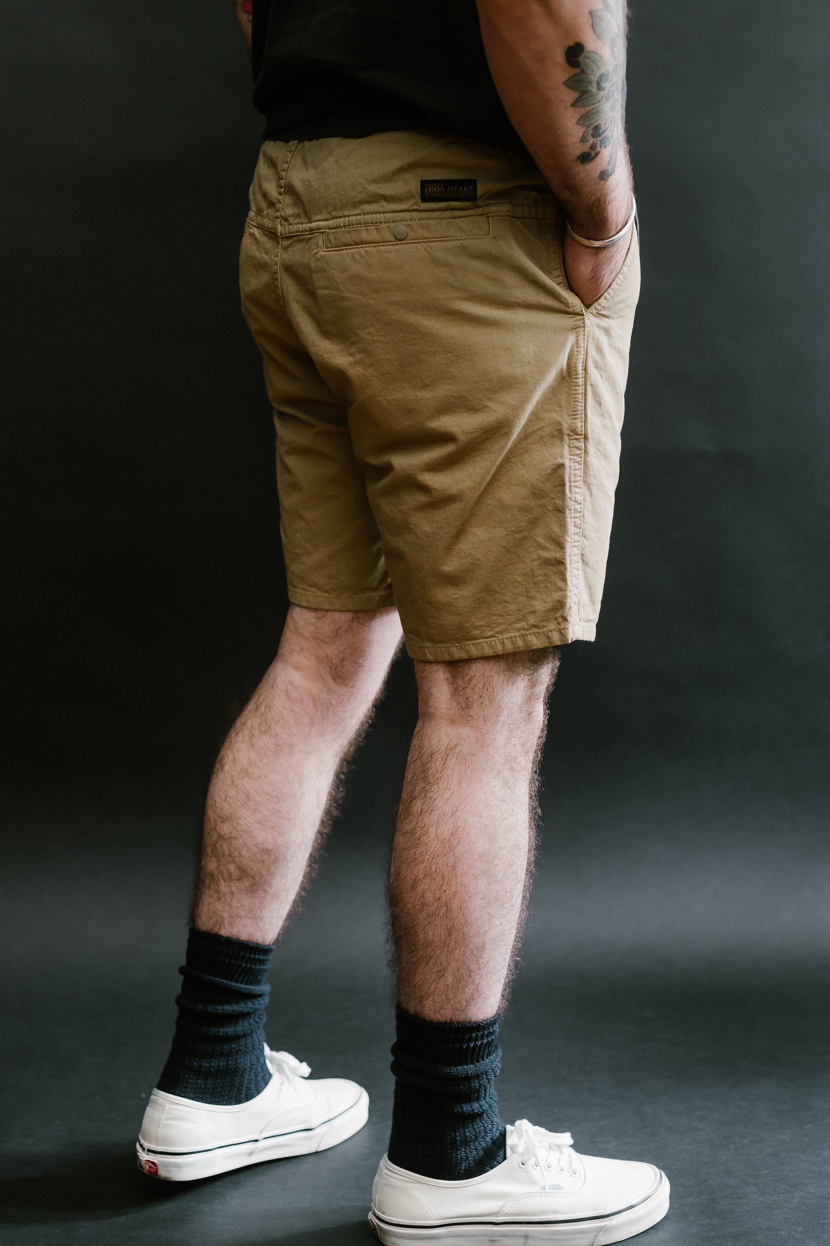 IH 729 KHA Cotton Easy Shorts Khaki James Dant