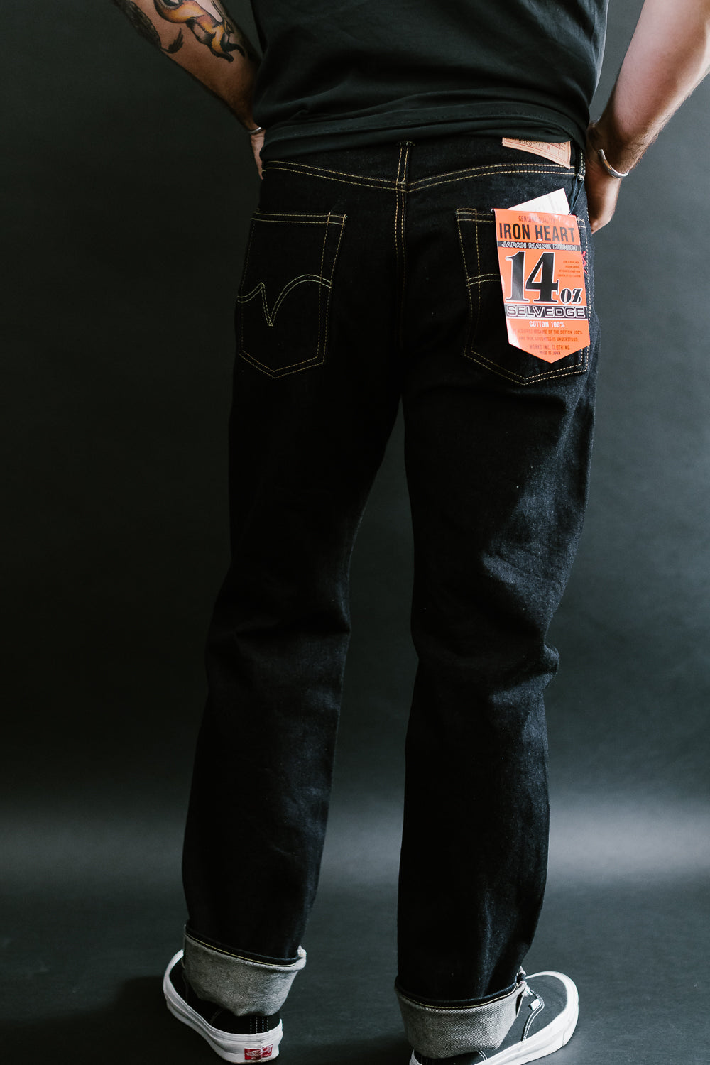 IH-888S-142 - 14oz Selvedge Denim Medium/High Rise Tapered Cut Jeans - Indigo
