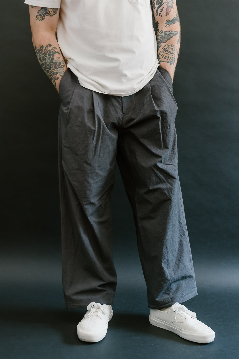 CL Baggy Trouser - 31 Dark Gray