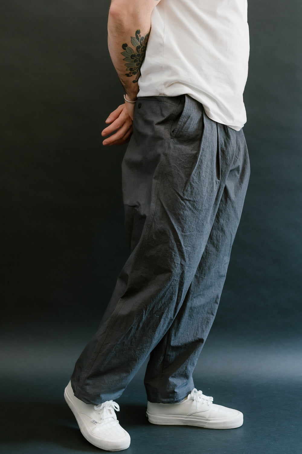 CL Baggy Trouser - 31 Dark Gray