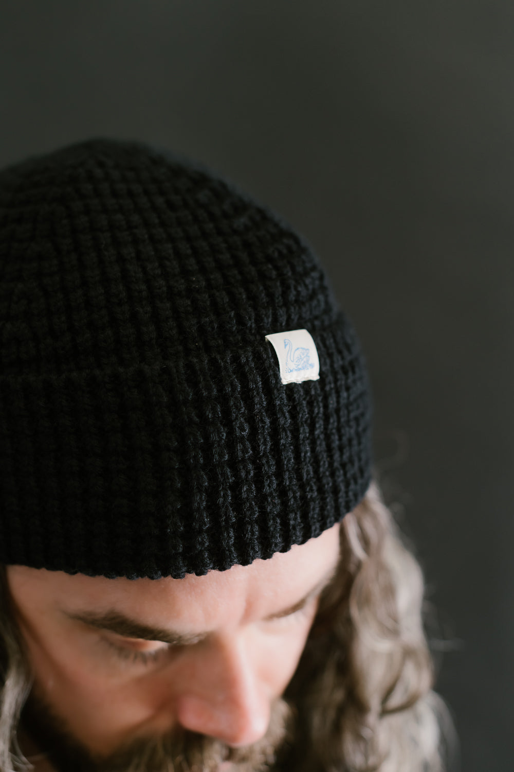 MWBN06.99 - Waffle Structure Sturdy Beanie Merino Wool  - Deep Black