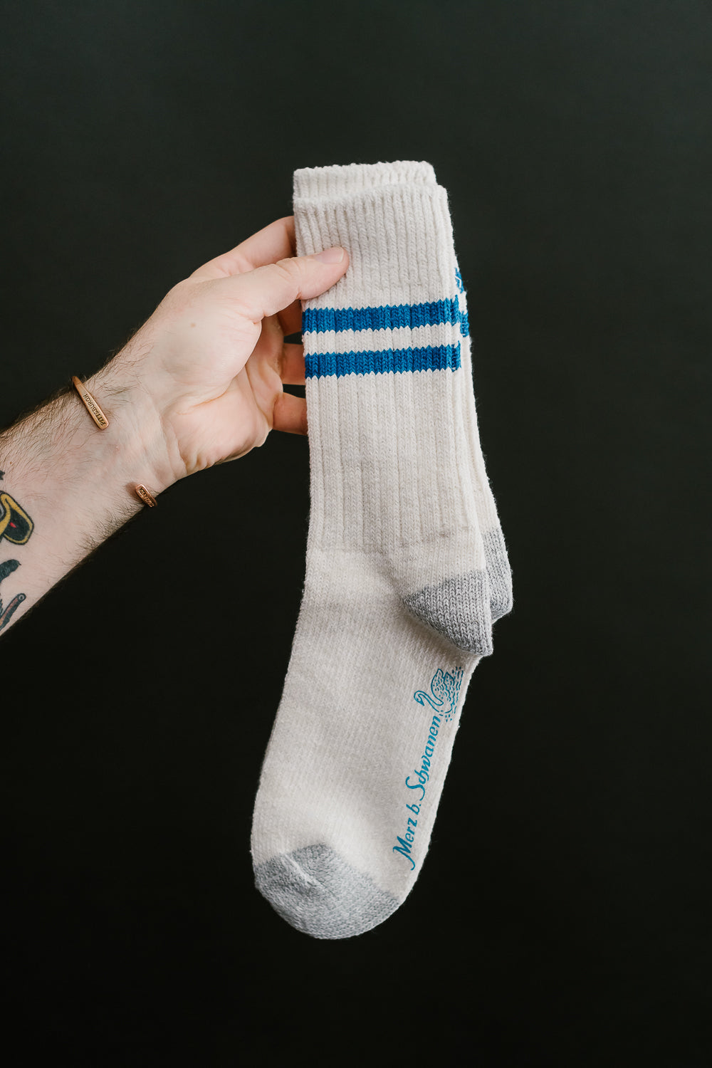 GS05.0259 - Striped Sock - Nature, Swan Blue
