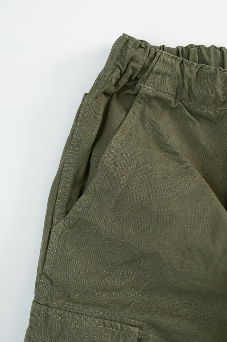 01-5265-76 - Easy Cargo Pants - Army Green