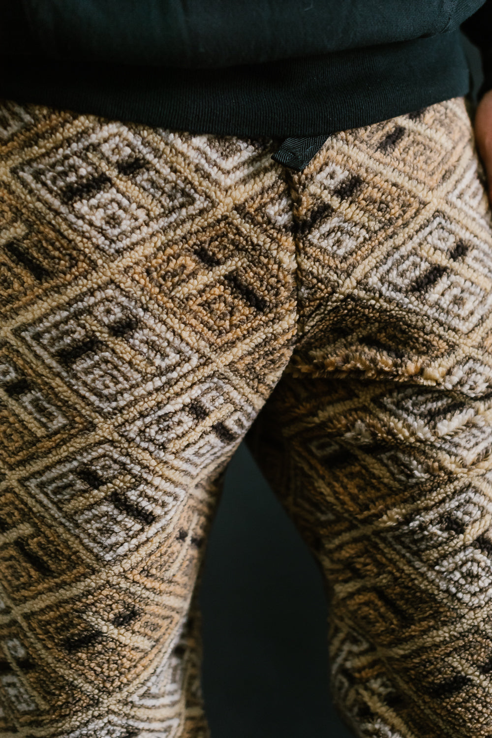 03-1006-AR - Boa Fleece Pants - African Pattern | James Dant