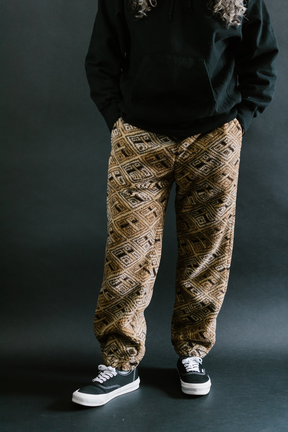 03-1006-AR - Boa Fleece Pants - African Pattern