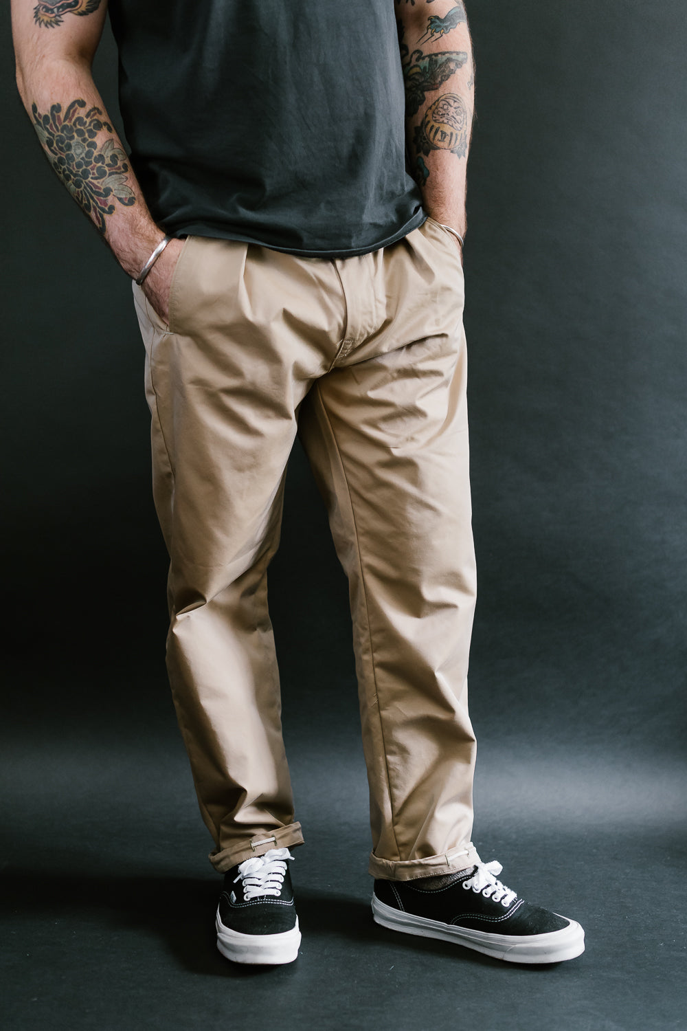 Taupe Stretch Straight Fit 5 Pocket Twill Pant – JACHS NY