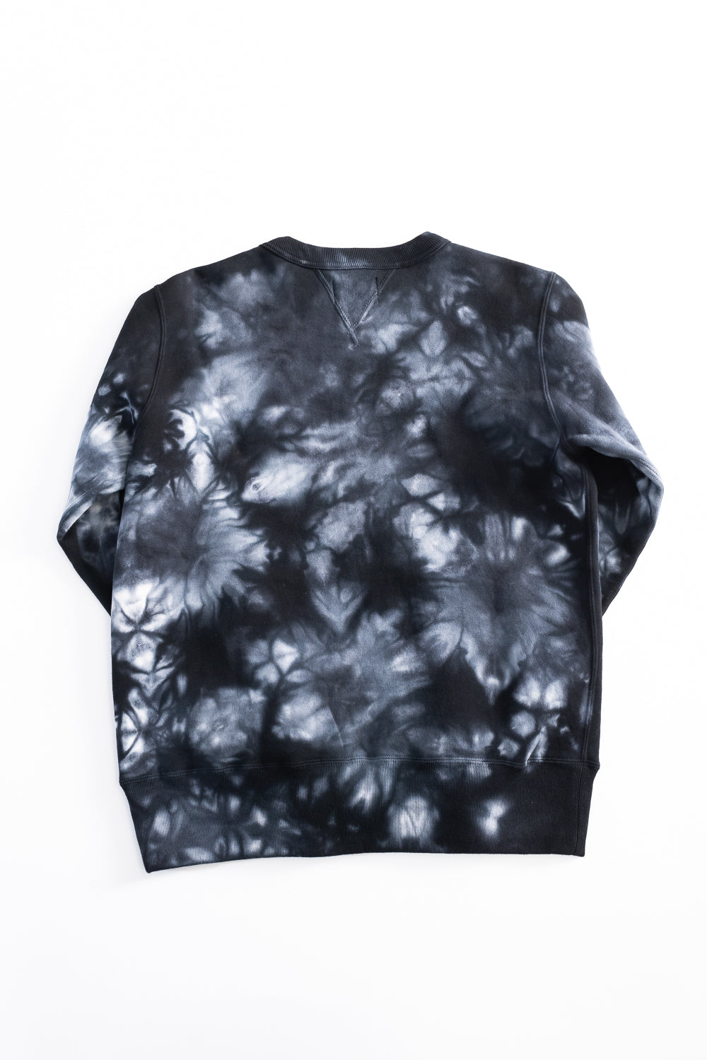 8117 Kyoto Kurozome Crest Tie dyed Crew Neck Black