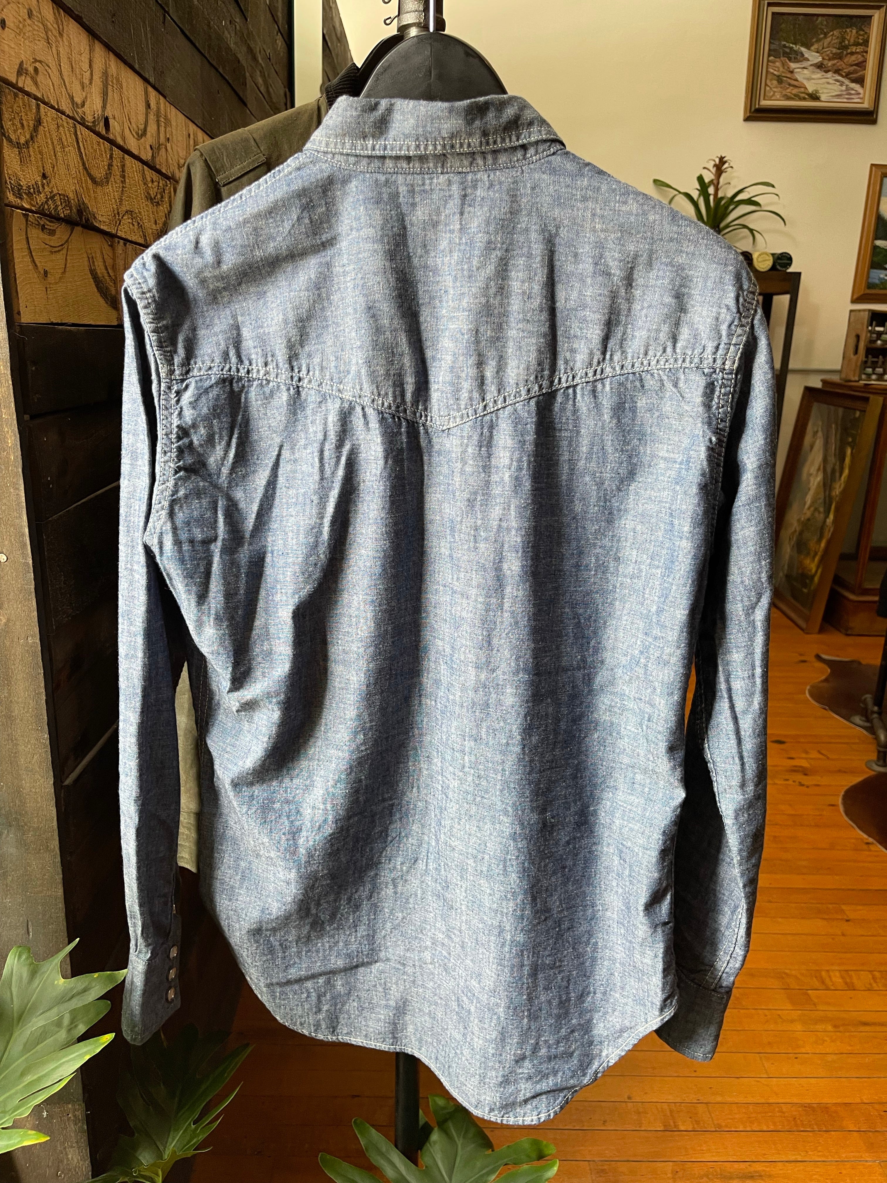 Gently Used TCB Ranchman Shirt - Chambray - Blue - 40