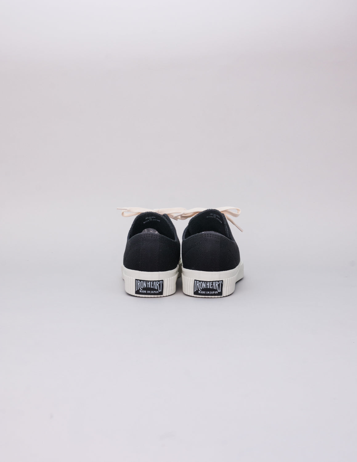 IHSN-01-BLK - 21oz Non-Fade Denim Low-Top Sneakers - Superblack