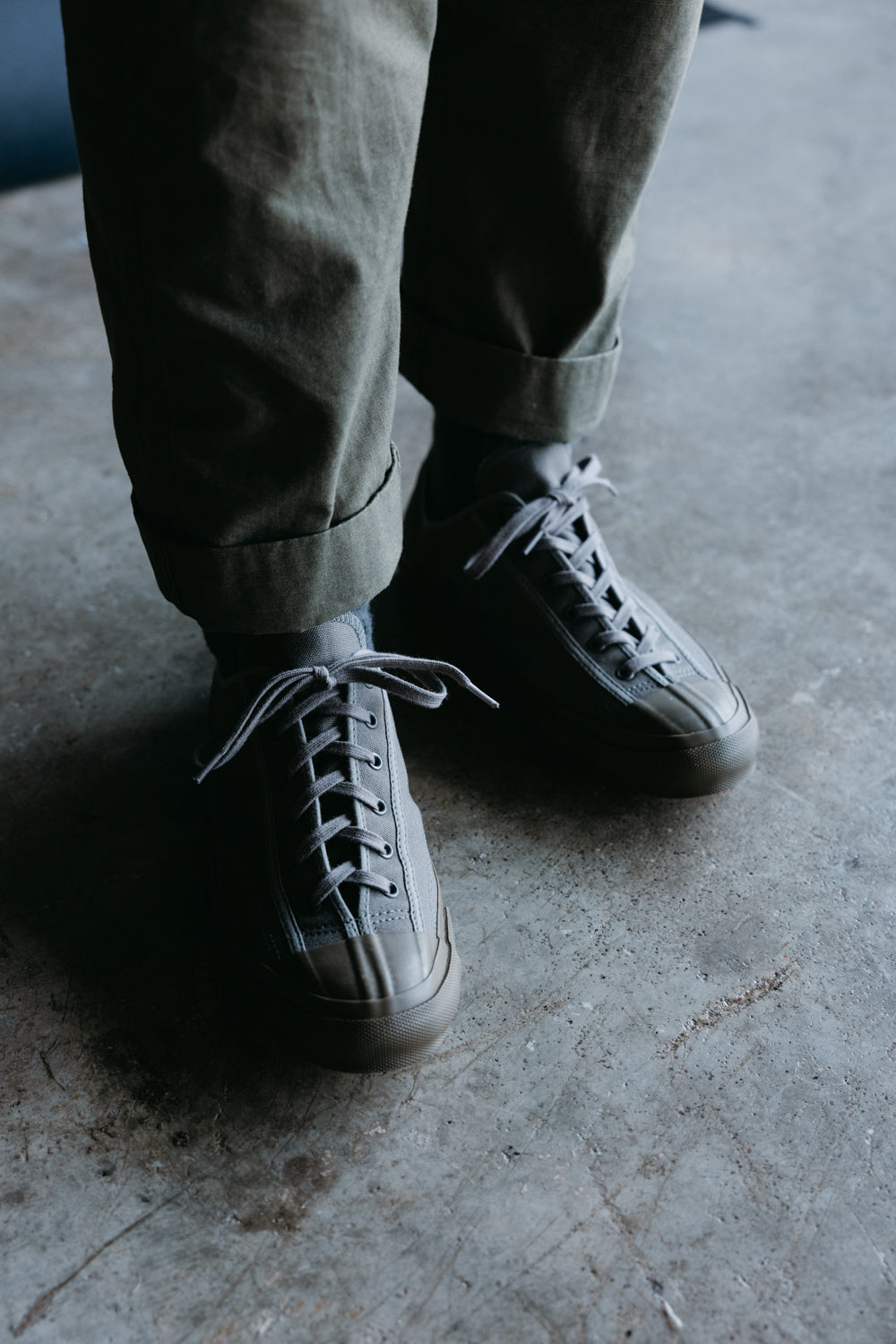 Gym Classic Sneaker - Gray | James Dant