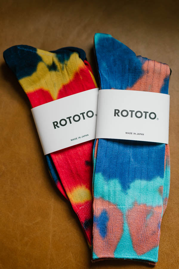 R1320 - Tie Dye Crew Sock - Red, Blue