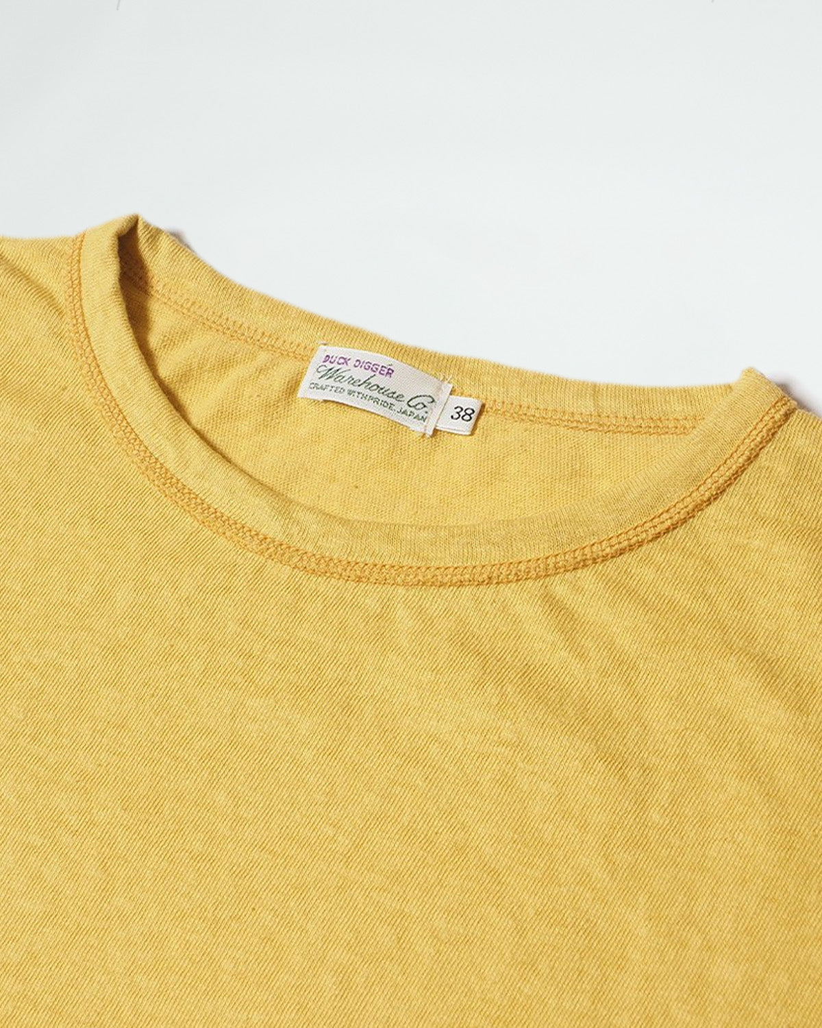 Lot 4091 - USN Skivvy Shirt - Yellow